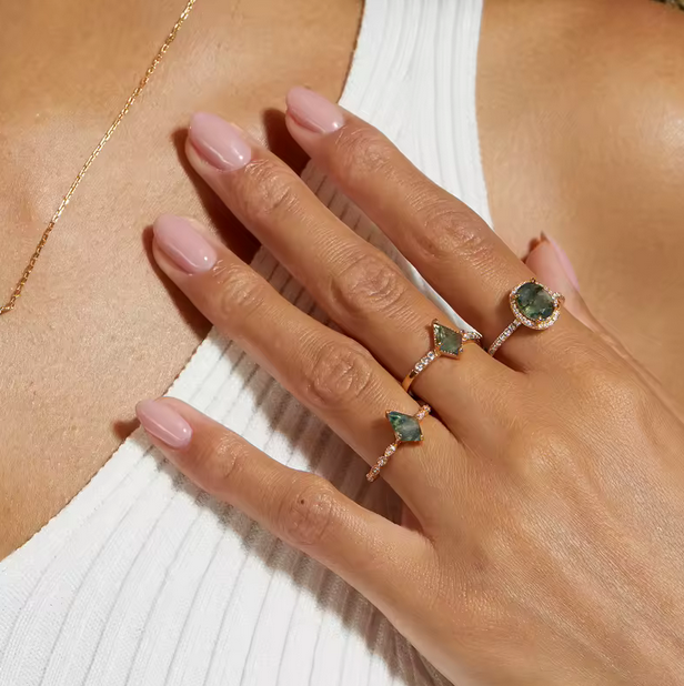 Screenshot2025-12-06at13-35-27GemstoneKiteRingSterlingSilverCubicZirconia18kGoldDaintyRhombusShapedGreenMossAgateGemstoneWeddingRing-BuySterlingSilverRing18kGoldPlatedRinggreenMossAga.png