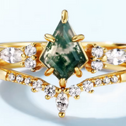 Elya Vorian